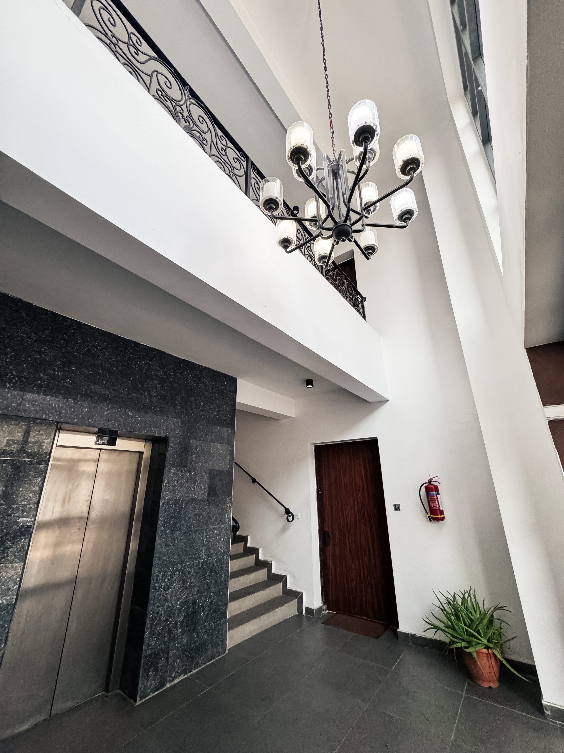 Completed Residence — image 3